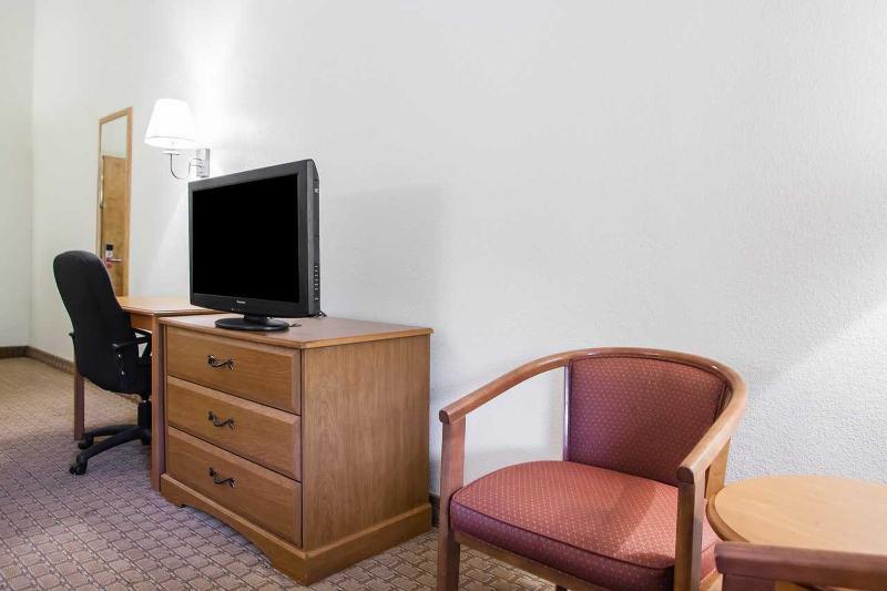 Mho Hotel 波登镇 外观 照片