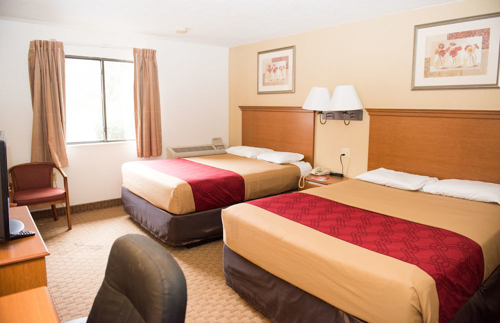 Mho Hotel 波登镇 外观 照片